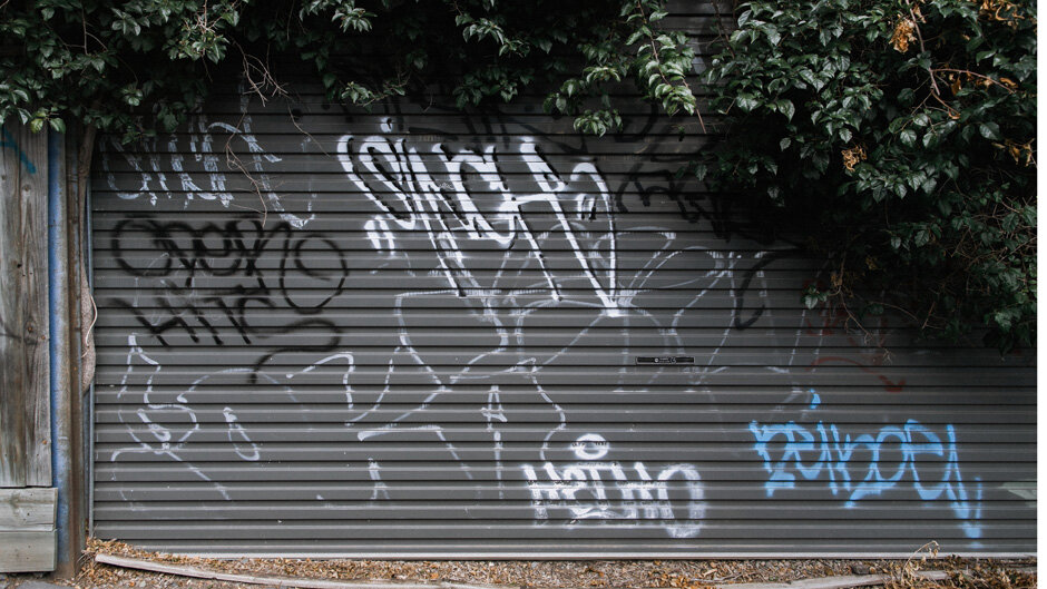 (image source: abc.net.au) there is a prolific difference between the late Melbourne graffiti artists Sinch’s well crafted tag, and more amateur tags.