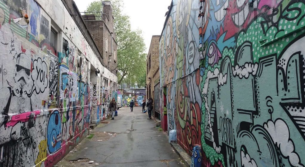ally graffiti art in london